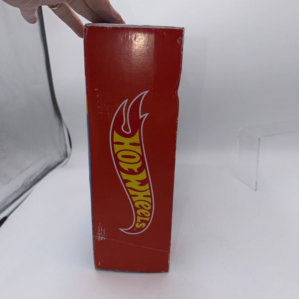 Hot Wheels Track Builder Unlimited Corkscrew Twist Kit Race Track 2022 Car Toy - Picture 4 of 8